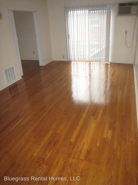 Building Photo - 1356 Royalty Ct