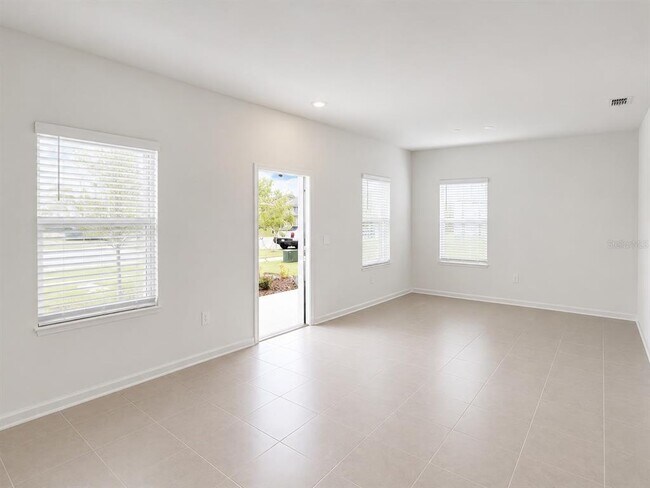 Foto del edificio - 2156 Rider Rain Ln