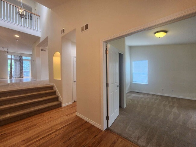 Photo - Beautiful 4 Bedroom Home In Beacon Point! Cherry Creek Schools!