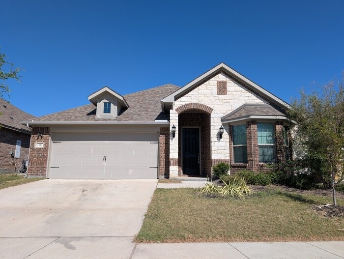 Foto principal - Beautiful 4 Beds 2 Baths Home in Anna, TX!