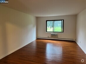 Building Photo - 105 Bellgrove Dr