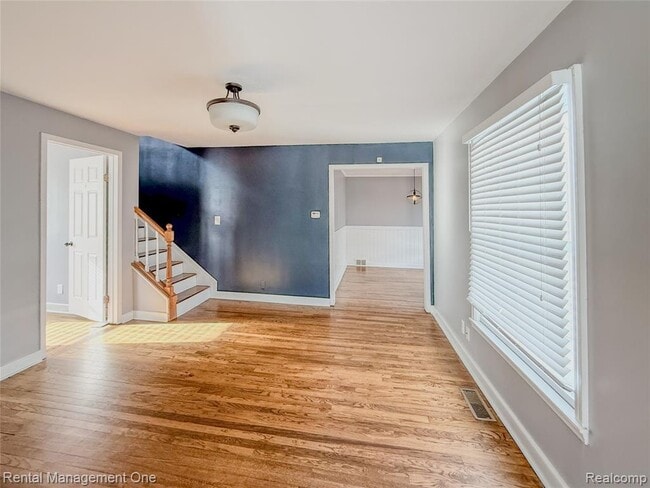 Foto del edificio - 49 Hovey St