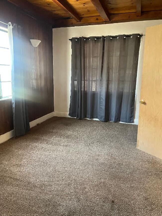 Foto del edificio - Animal Friendly 2 bed 2 bath