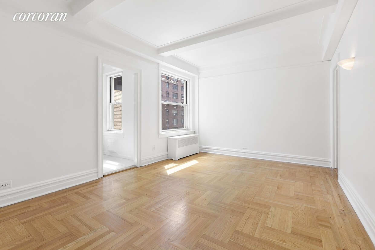 Building Photo - 115 E 89th St