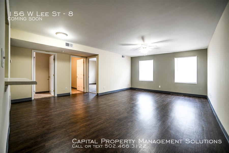 Primary Photo - 156 W Lee St