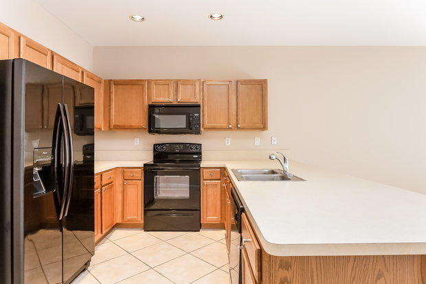 Building Photo - 4389 Lake Tahoe Cir