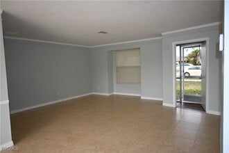 Building Photo - 2324 Country Club Blvd Building Photo - 2324 Country Club Blvd