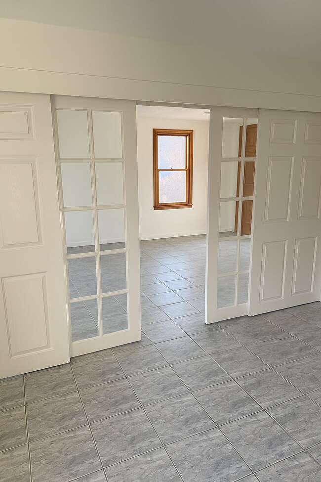 Foto del edificio - 3 Finch Ln