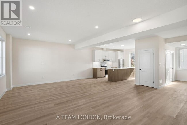 Building Photo - 310 Callaway Rd