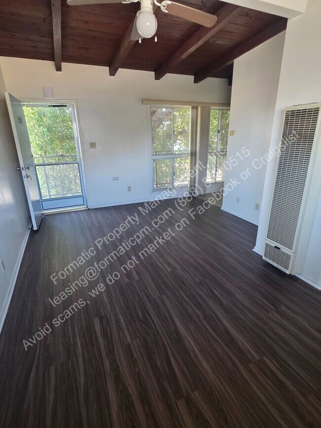 Foto del edificio - 14307 Norwalk Blvd