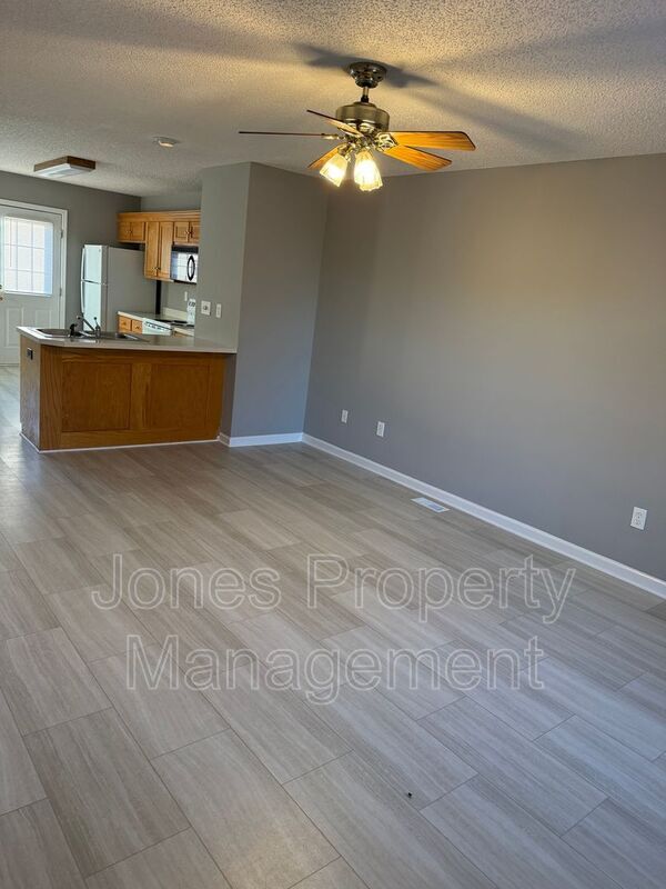 Foto del edificio - 805 Grove St