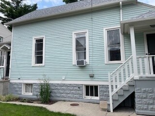 Foto del edificio - 328 Elgin Ave