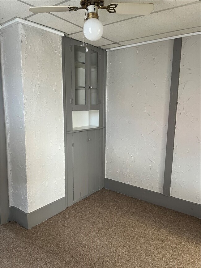 Foto del edificio - 119 Sayre St