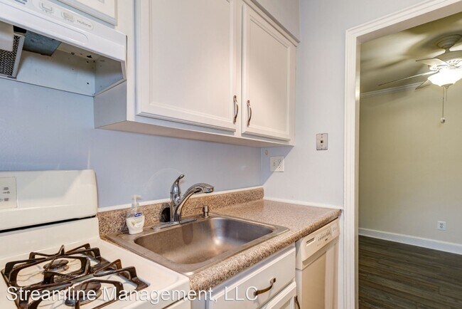 Foto del edificio - 1 br, 1 bath House - 30 S. Old Glebe Road #2