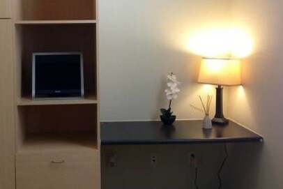 Foto del edificio - Island Village Apartments