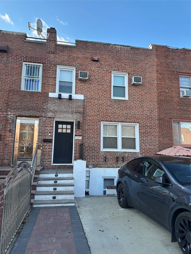 Foto principal - 114-72 225th St