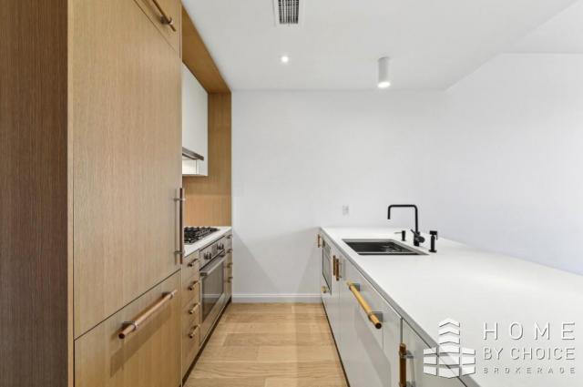 Foto del edificio - 1 bedroom in Queens NY 11101