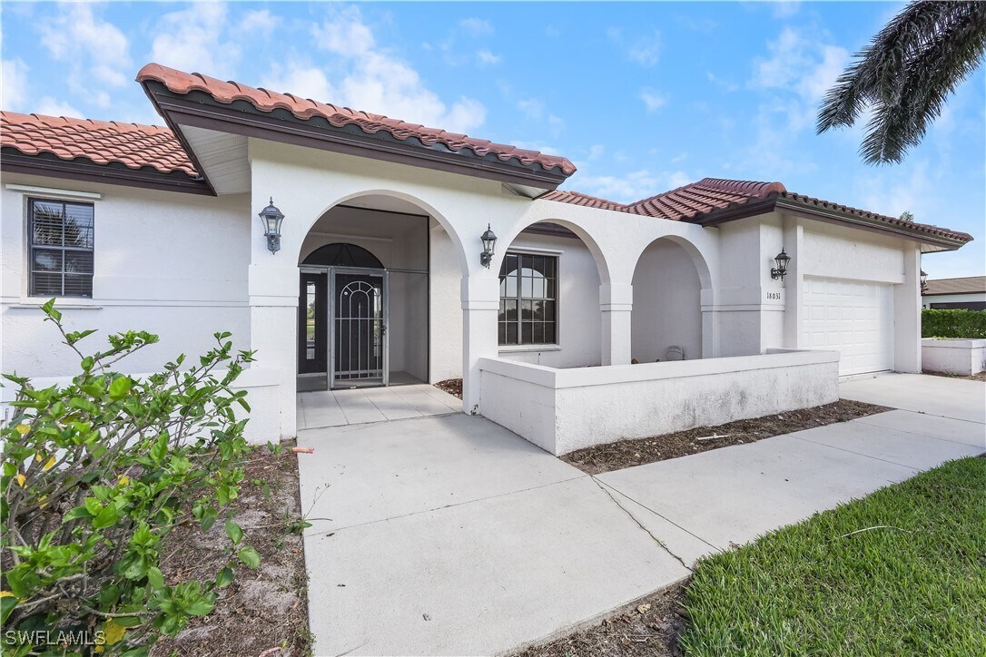 Foto principal - 18031 Greenwood Dr