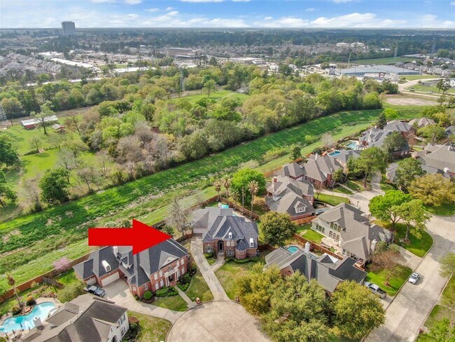 Foto del edificio - 9706 Chipstead Ct