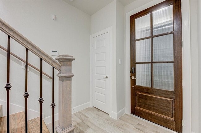 Building Photo - 2808 Grand Fountains Dr