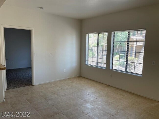 Building Photo - 2031 Hussium Hills St