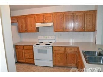 Primary Photo - Park Side Apartments
