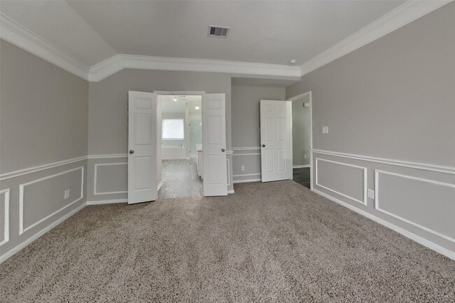 Foto del edificio - 438 Pinewood Ridge Dr
