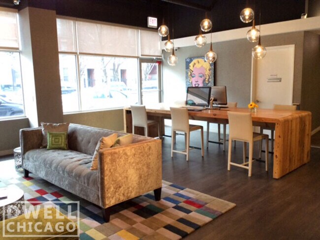 Foto del edificio - 1260 W Madison St