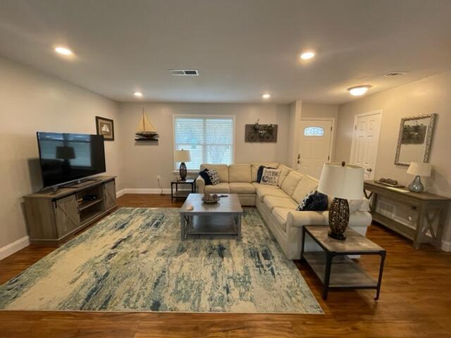 Building Photo - 308 Benning Dr
