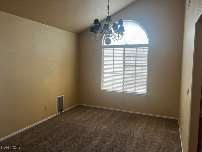 Building Photo - 289 Vallarte Dr