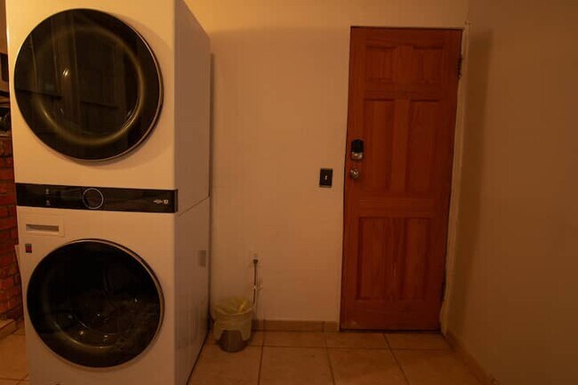 Foto del edificio - Office