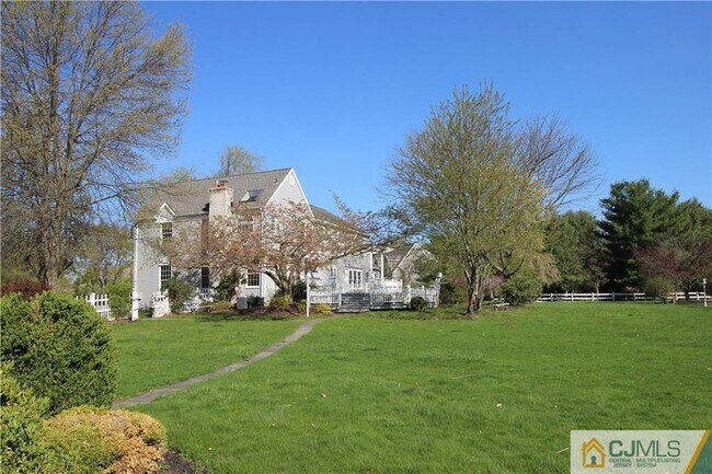 Building Photo - 22 Scottsdale Ct