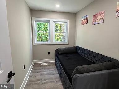Foto del edificio - 4523 Dix St NE
