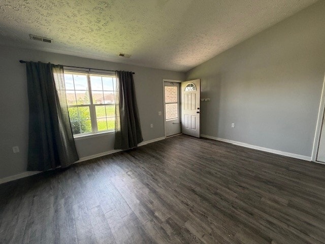 2 bed living room - Madison Cottage of Rensselaer