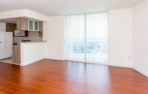 Building Photo - 350 W Flagler St