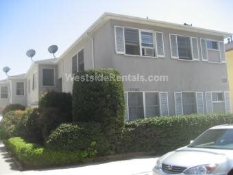 Foto principal - 10022 Culver Blvd