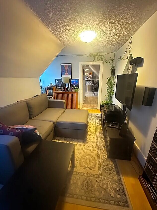 Foto principal - 69 Partridge Ave