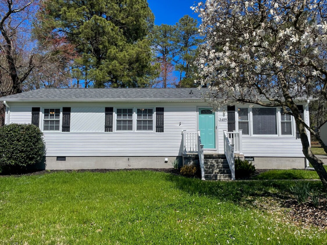Primary Photo - 3409 Jackson Farm Rd, Hopewell
