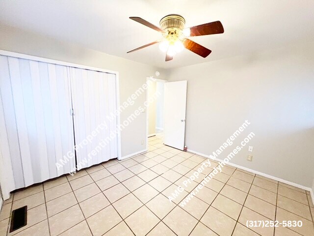 Foto del edificio - 7306 Marianne Ave