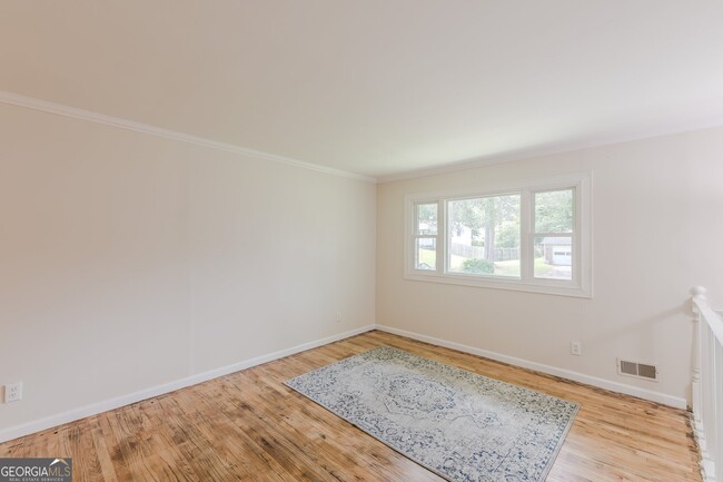 Foto del edificio - 1435 Cedar Creek Ln