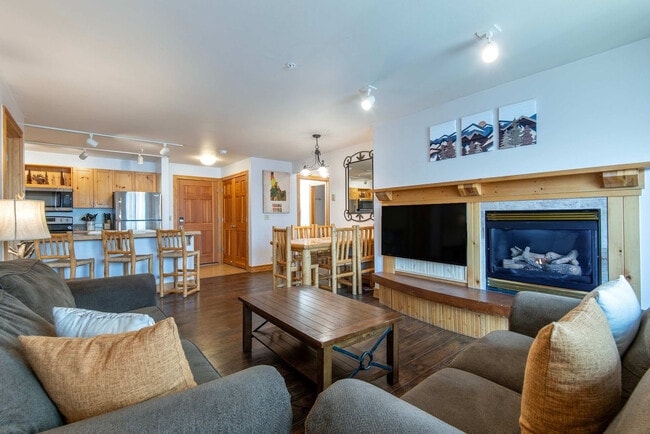 Foto del edificio - 2740 Shadowmoon Ln