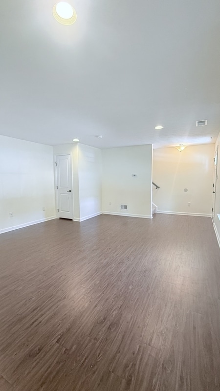 Building Photo - 1816 Rutgers Ln