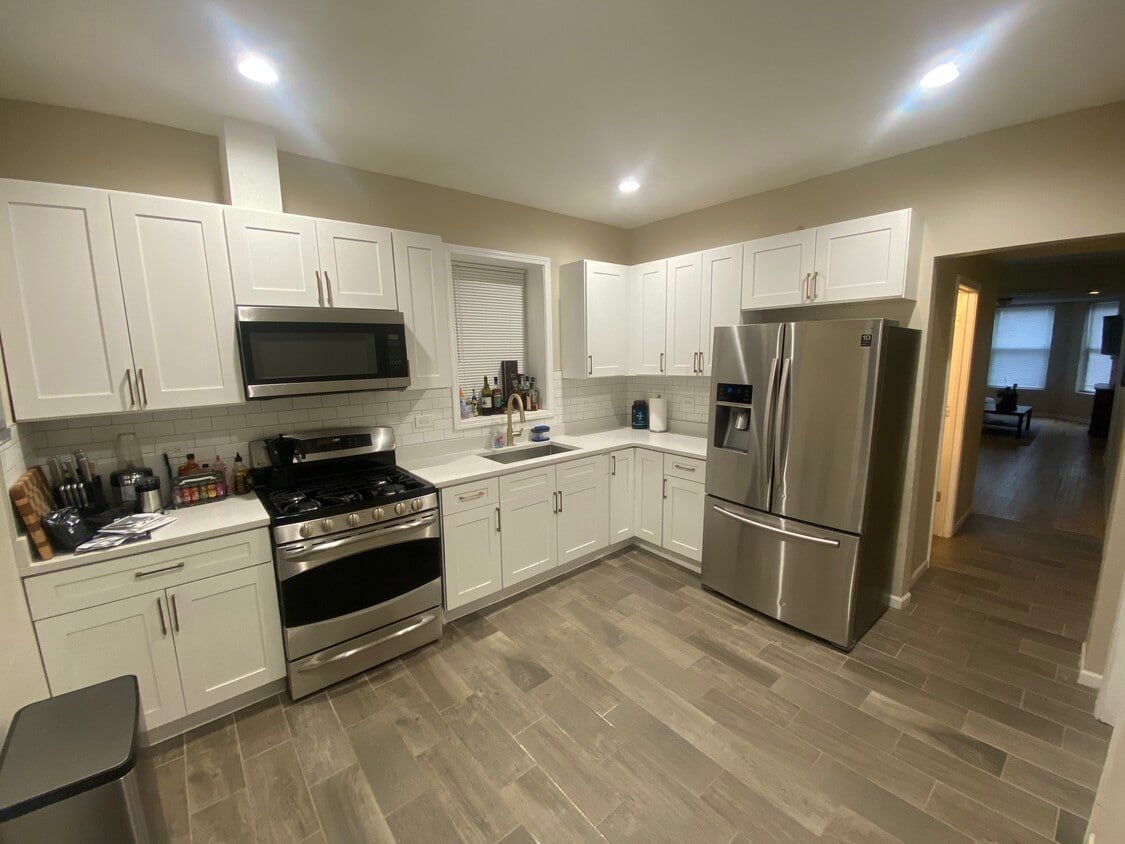 Primary Photo - 3128 W 38th Pl