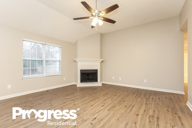 Building Photo - 3112 Chateau Valley Dr