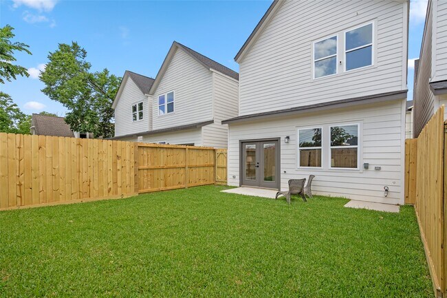 Foto del edificio - 7224 Avenue B