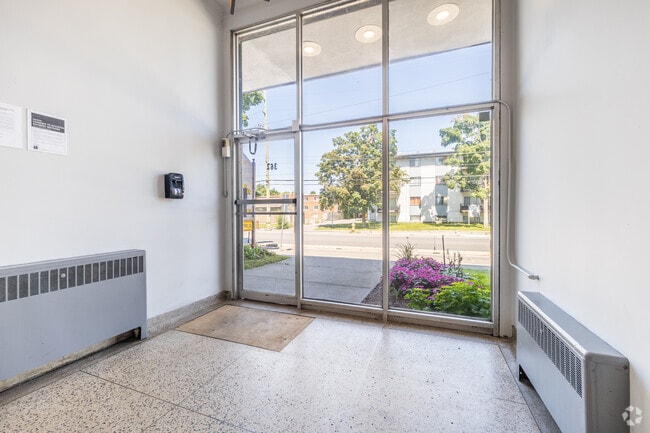Lobby Photo - 362 McArthur, 388- 390 Irwin Miller