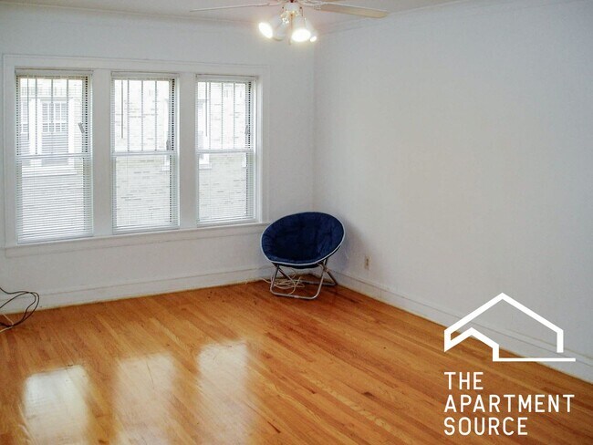 Foto del edificio - 4817 N Wolcott Ave