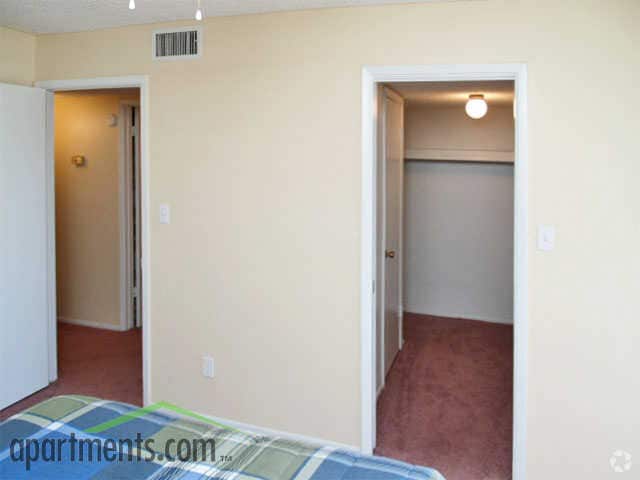 Bedroom - 13250