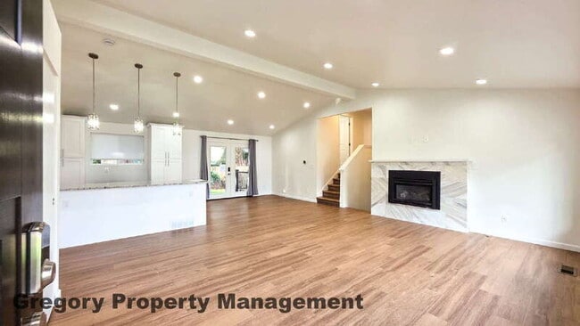 Building Photo - 117 154th Pl NE