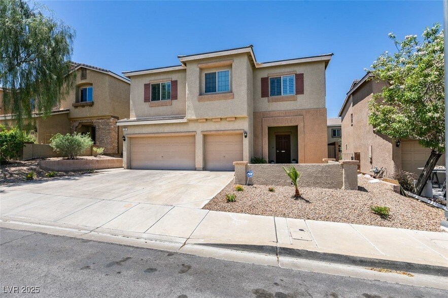 Foto principal - 129 Errogie St